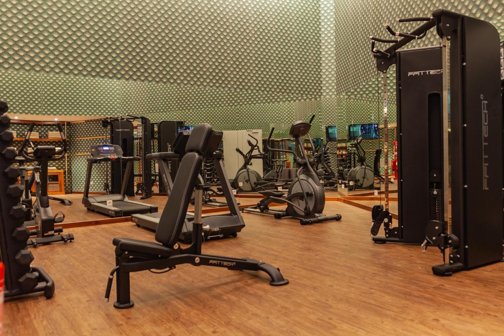 Wine & Books Lisboa Hotel Dış mekan fotoğraf The gym at the hotel